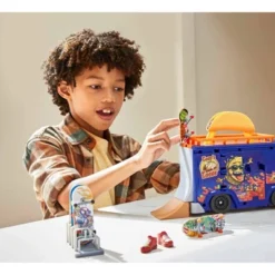 Hot Wheels Skate Taco Truck Play Case