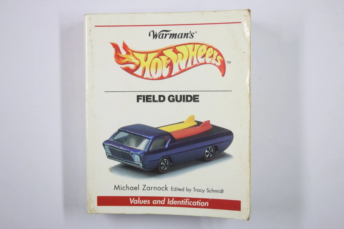Hot Wheels Field Guide (1st Edition, 2003) By Michael Zarnock [Pre-owned]