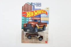 Hot Wheels Pick Ups 2021 #4 - Land Rover Series III Pickup (Dark Maroon)